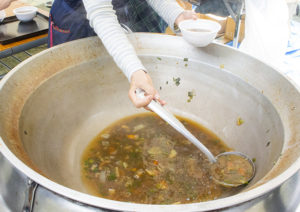 【2019謝肉祭】もつ汁完売！
