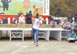 【2019謝肉祭】丸太投げ