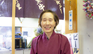 里の茶屋の名物おかみさん